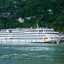 去三峽旅游上游和下游哪個(gè)更好玩